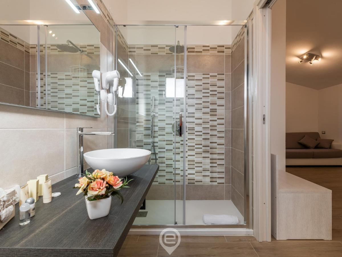 Villa Monica - Suites Iglesias Kültér fotó