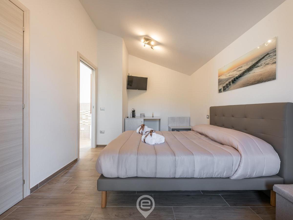 Villa Monica - Suites Iglesias Kültér fotó