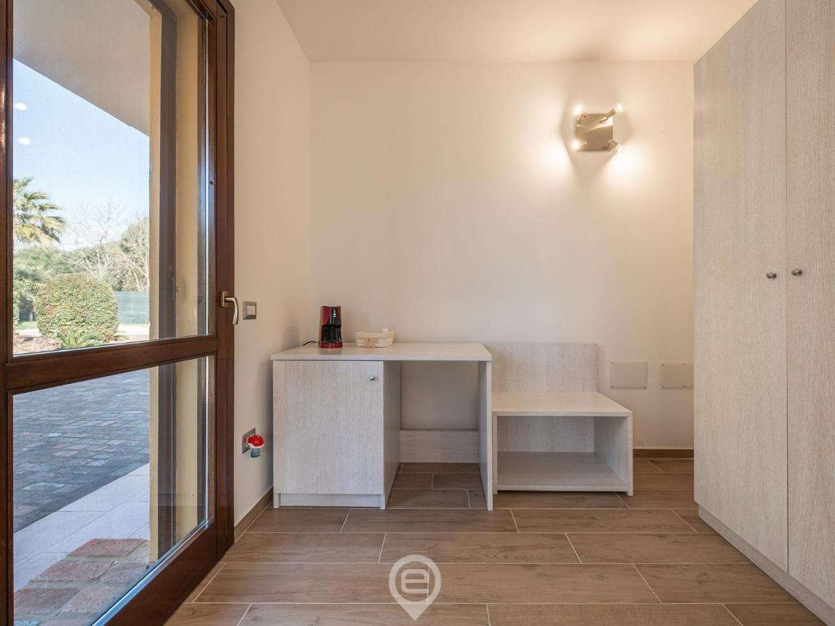 Villa Monica - Suites Iglesias Kültér fotó